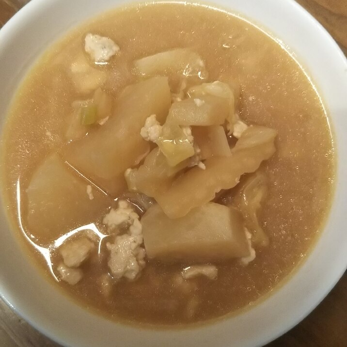 かぶと白菜のバター味噌スープ